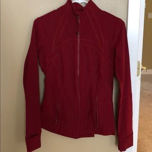 Lululemon cranberry jacket